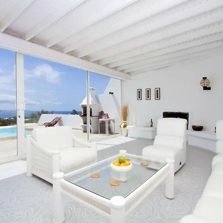 Ladera Villa